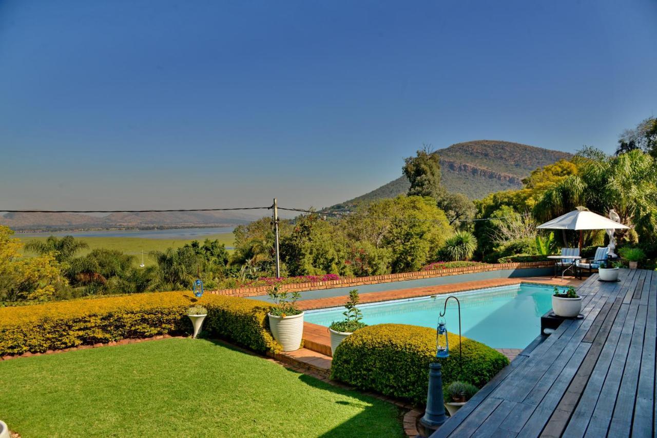 Annie'S Boutique Guesthouse And Garden Spa Hartbeespoort Exteriör bild