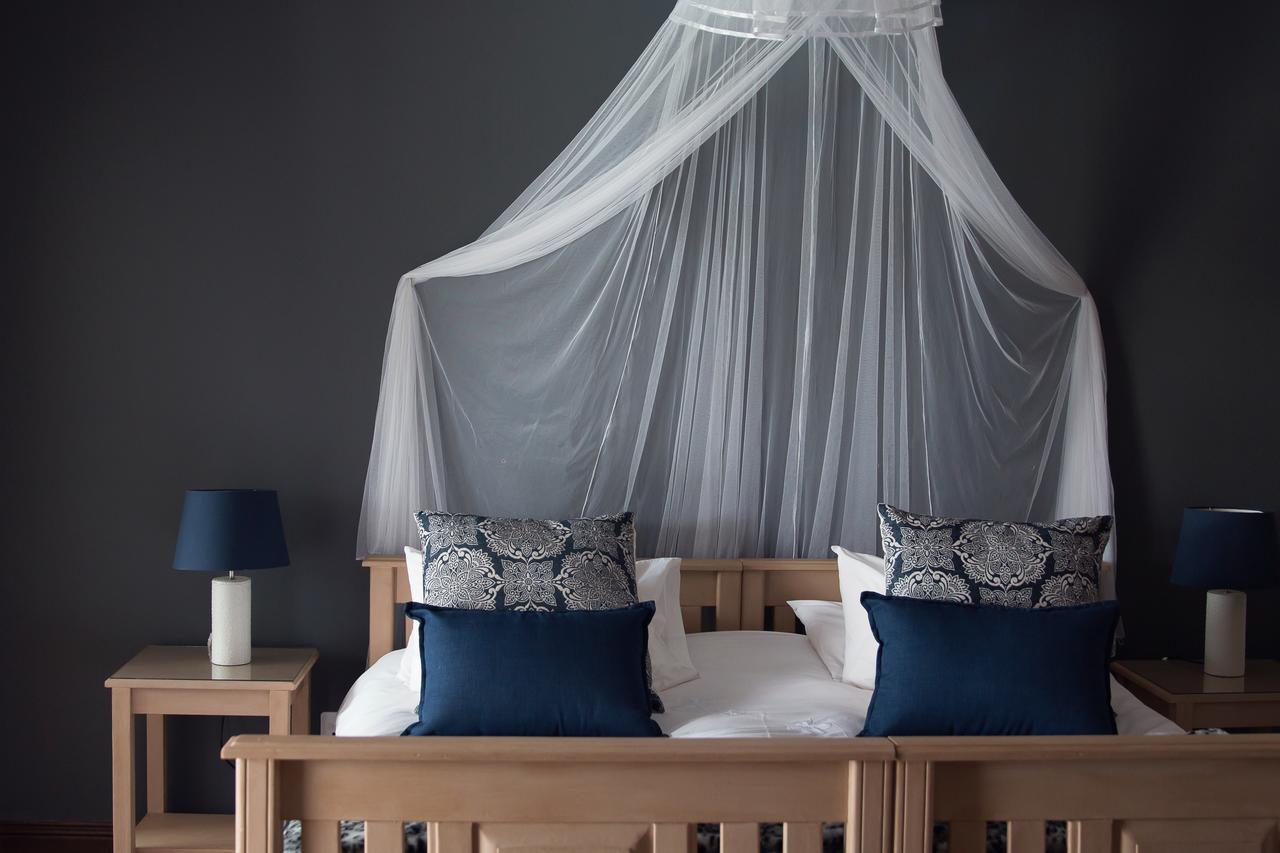 Annie'S Boutique Guesthouse And Garden Spa Hartbeespoort Exteriör bild